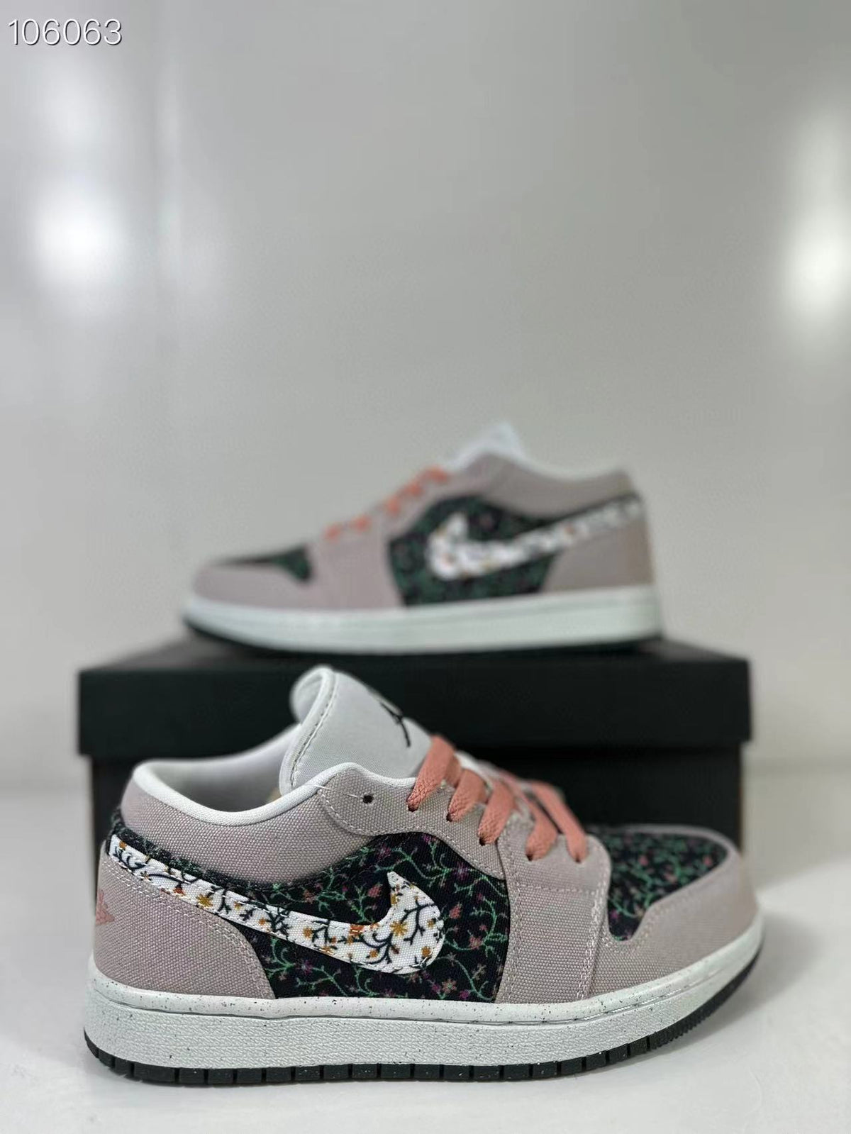 Jordan Air Jordan 1 Low SE GS Platinum Violet Sneakers FJ3445-001