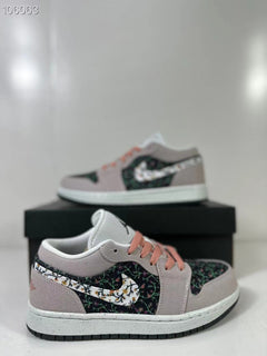 Jordan Air Jordan 1 Low SE GS Platinum Violet Sneakers FJ3445-001