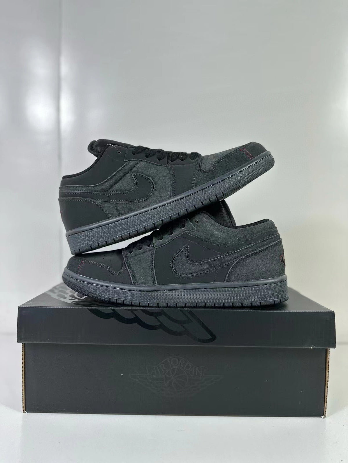 Jordan Air Jordan 1 Low SE Craft Black Grey FD8635-001
