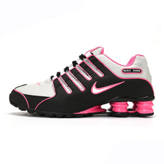 Nike Shox NZ Low-Top Sneakers