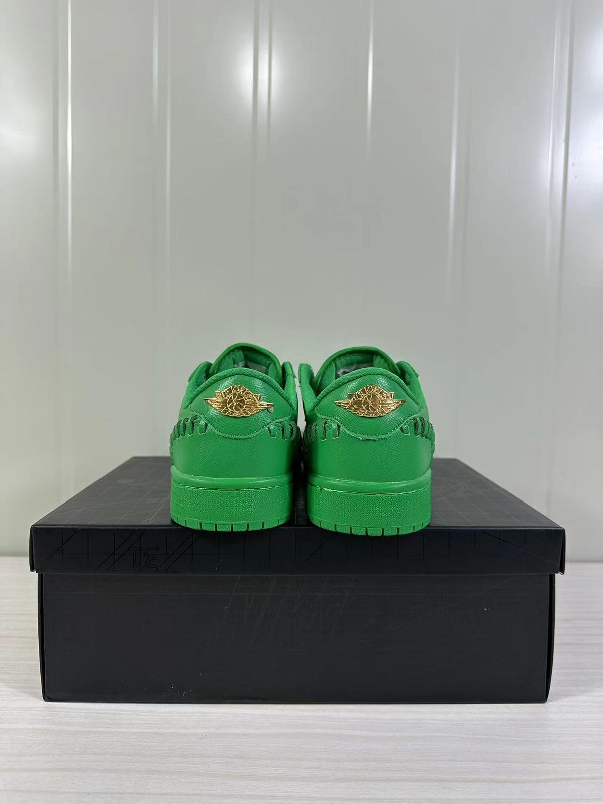 Jordan Air Jordan 1 Low Green FN5032-300 Sneakers