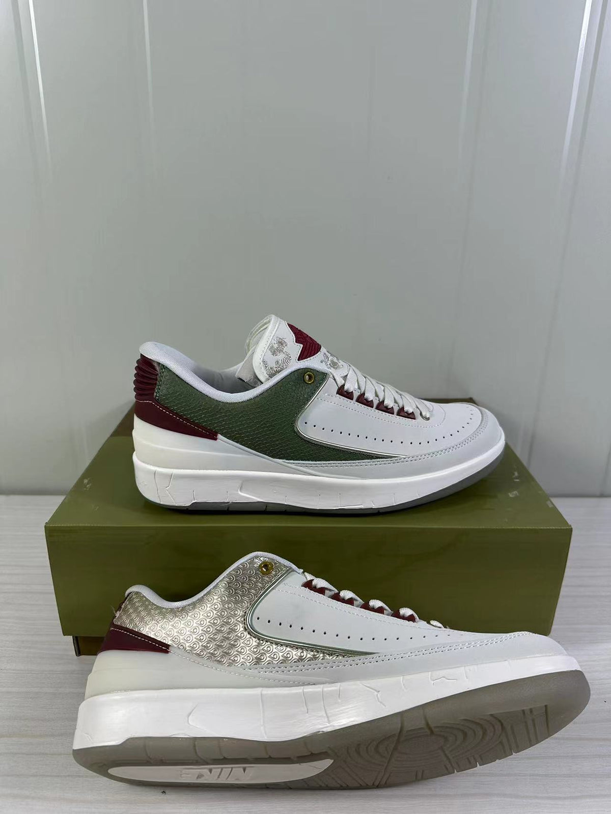 Jordan Air Jordan 2 Retro Low SP White Green Red FJ6871-100