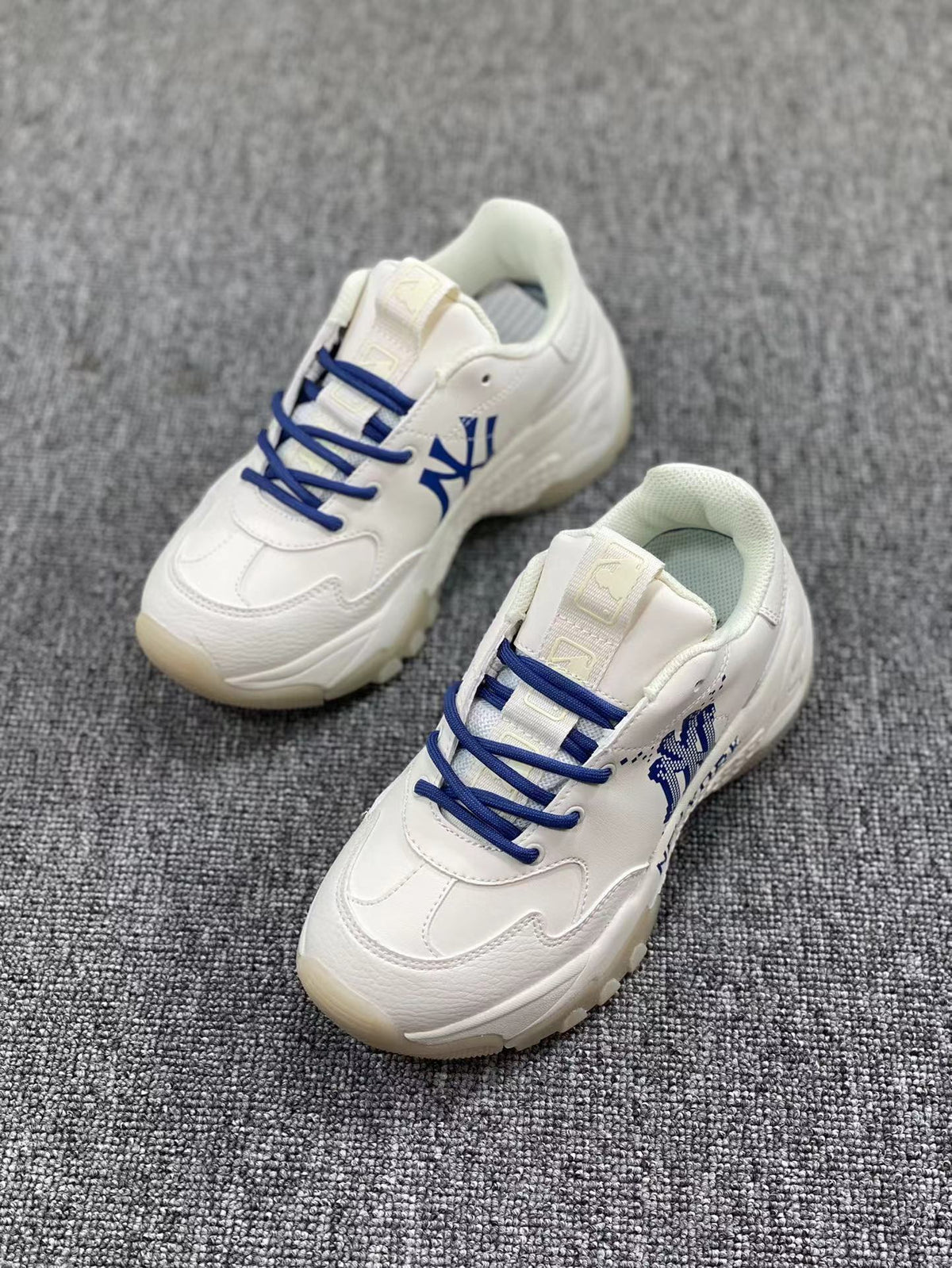 MLB Chunky Low-Top Sneakers in White