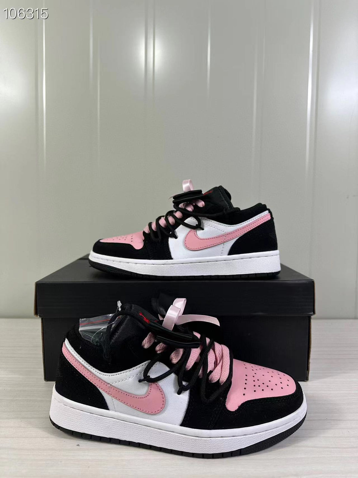Jordan Air Jordan 1 Low GS Black Pink DX4374-008