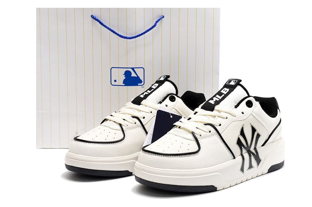 MLB New York Yankees White and Black Low-Top Sneakers