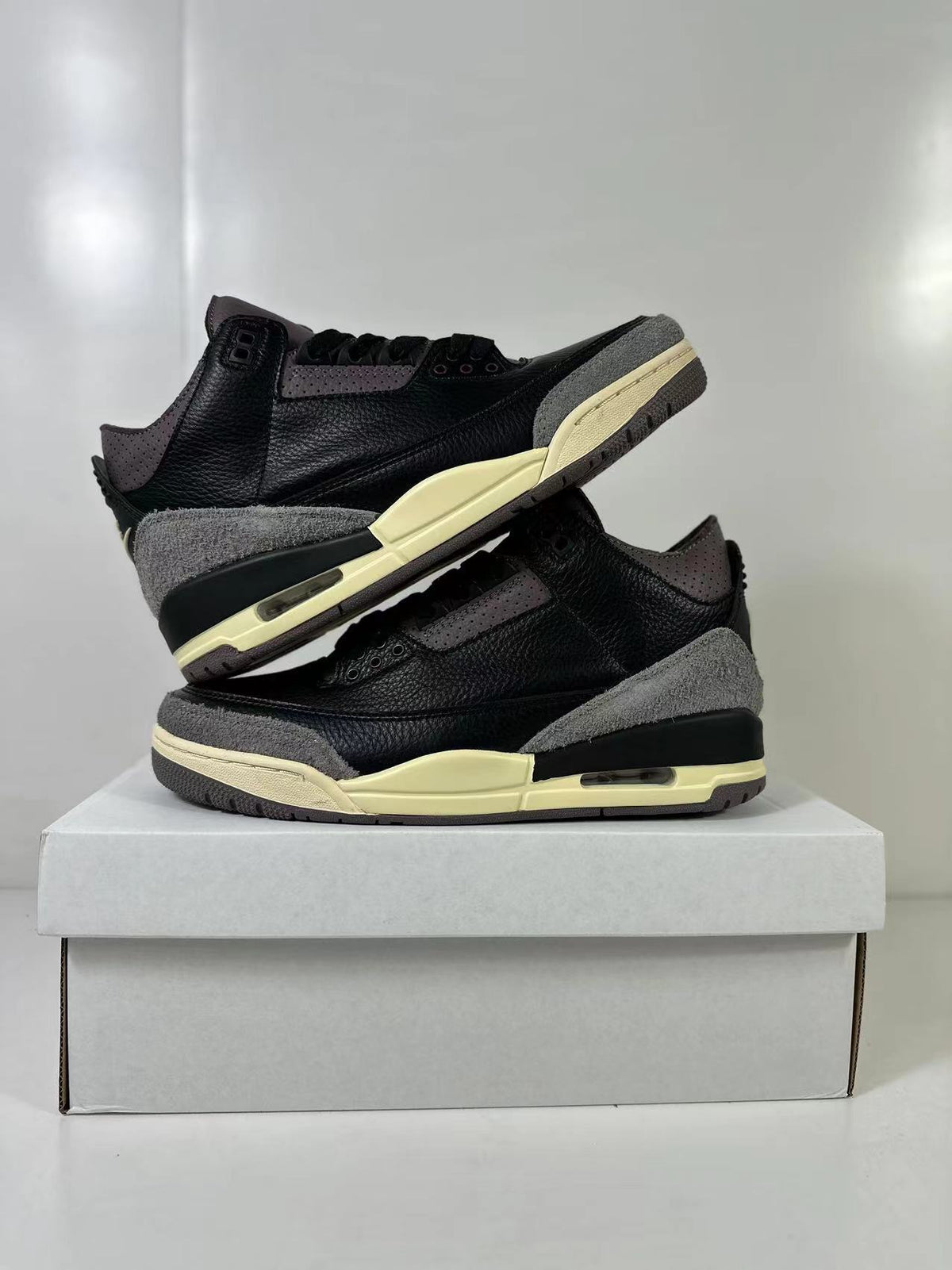 Jordan Air Jordan 3 Retro Black Purple FZ8411-001 Sneakers