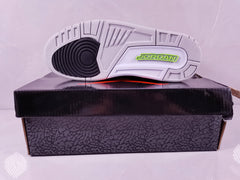 Jordan Air Jordan 3 Retro Grey Green Sneakers