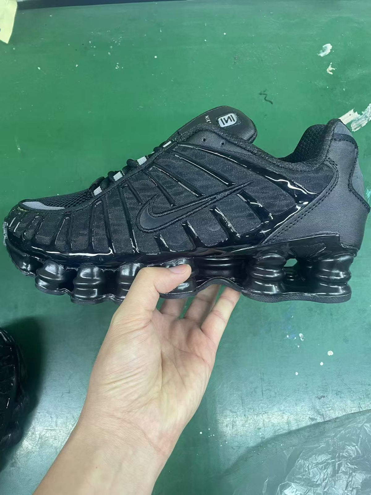 Nike Shox TL Sneakers in Black