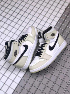 Jordan Air Jordan 1 Zoom Comfort Gray White Black CT0979-002