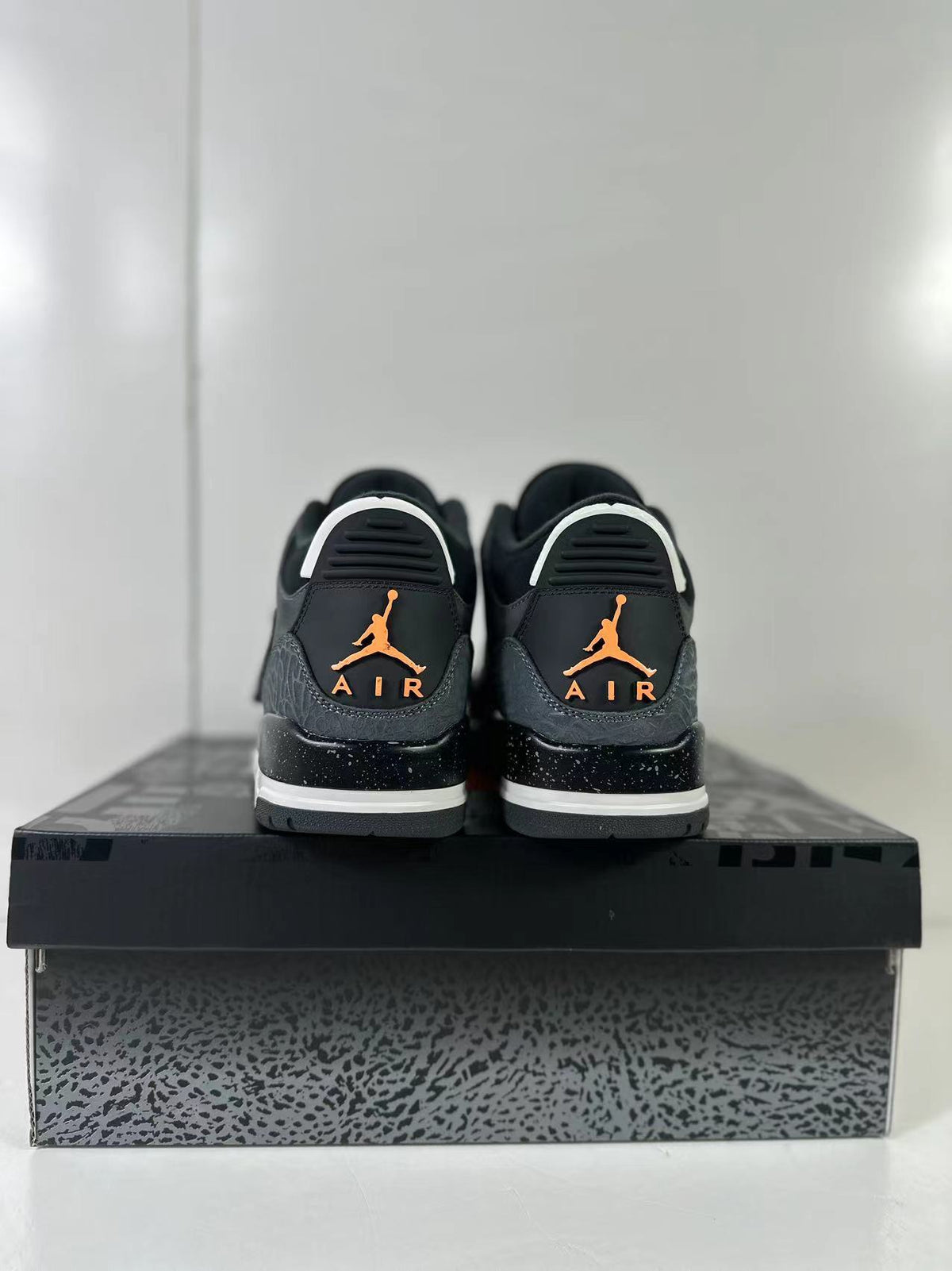 Jordan Air Jordan 3 Retro Fear Grey Black CT8532-080