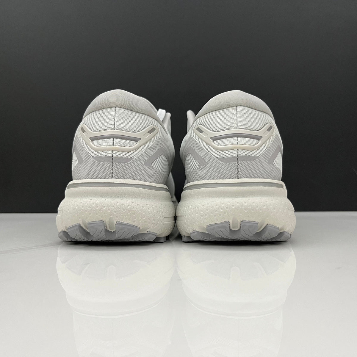 Brooks Ghost 15 Running Shoes in White and Grey