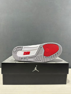 Jordan Air Jordan 3 Retro True Blue Sneakers White/Blue IF4396-104