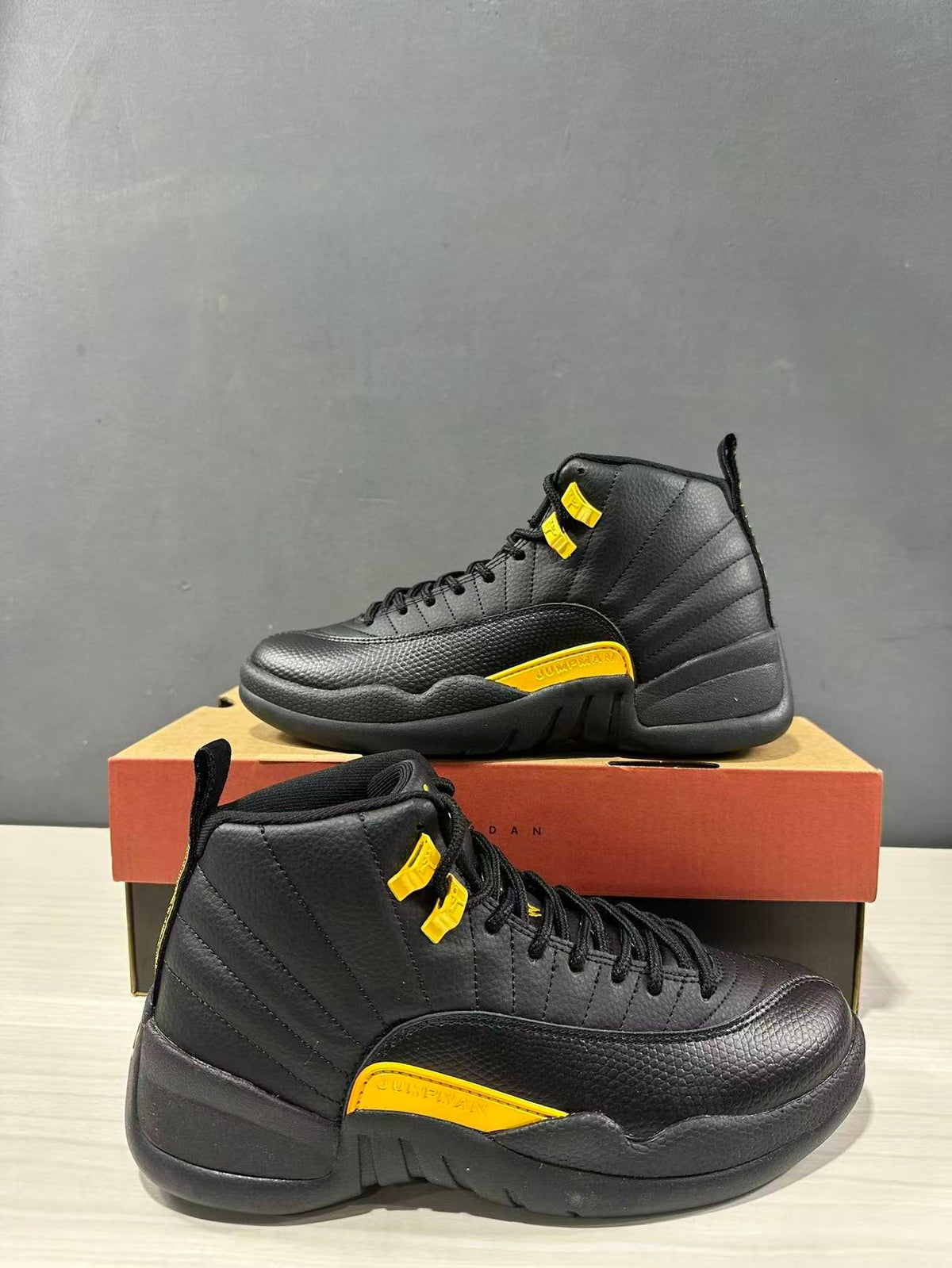 Jordan Air Jordan 12 Retro Black Taxi Sneakers CT8013-071