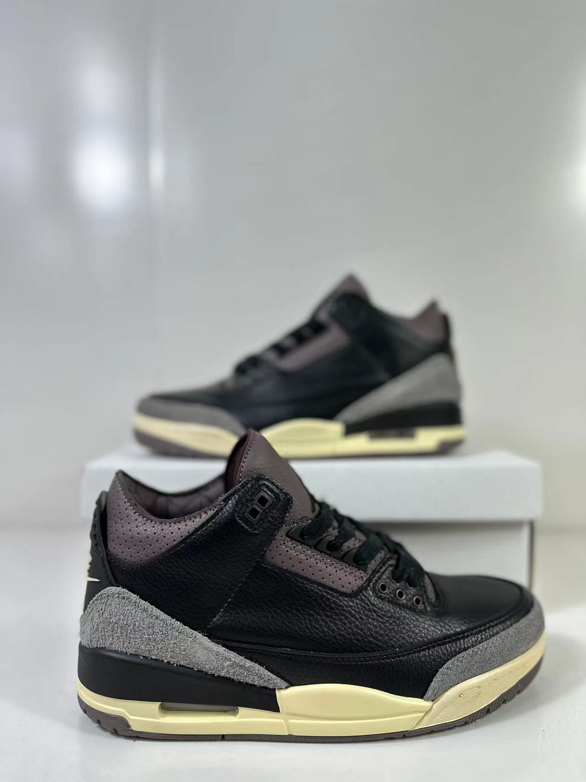 Jordan Air Jordan 3 Retro Black Purple FZ8411-001 Sneakers