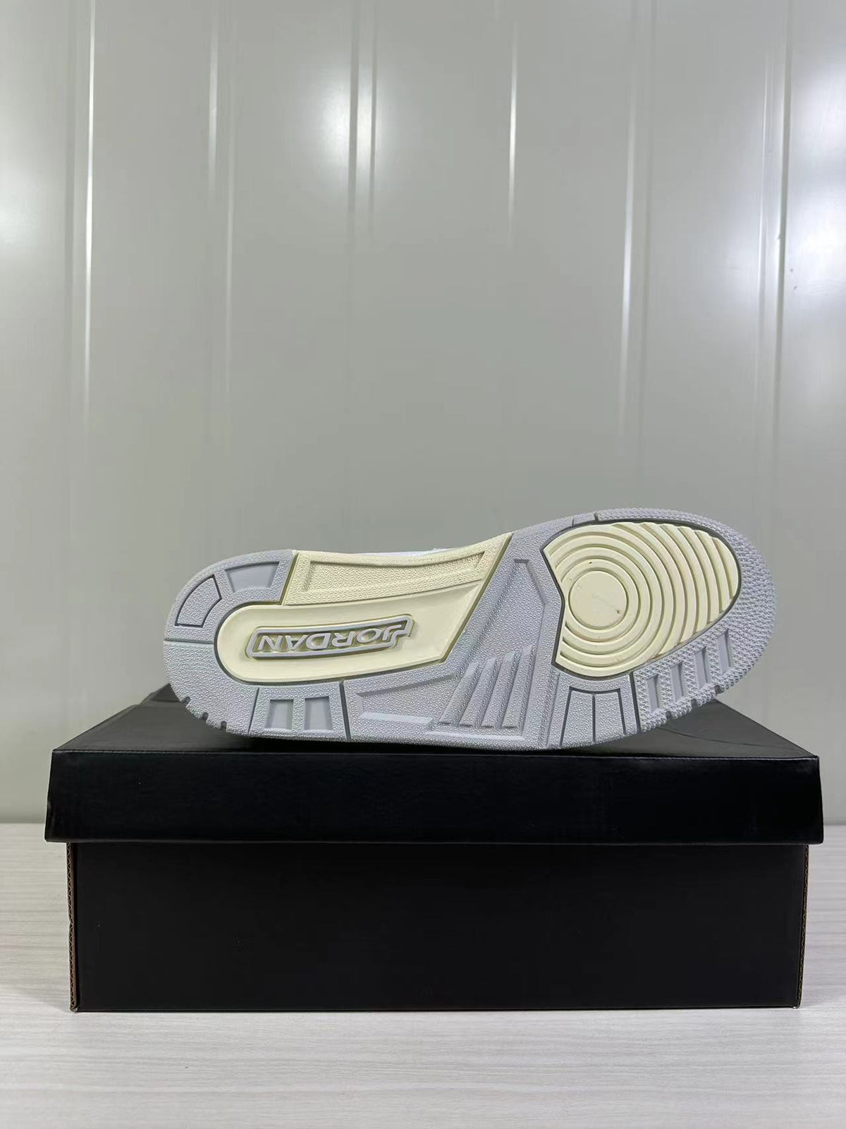 Jordan Legacy 312 Low White HJ9199-111 Sneakers