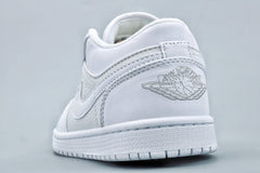 Jordan 1 Low White Sneakers 11136