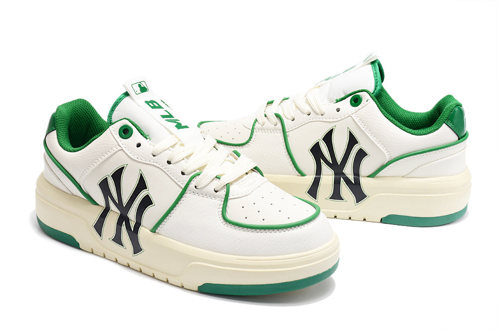 MLB New York Yankees Low-Top Sneakers, White and Green