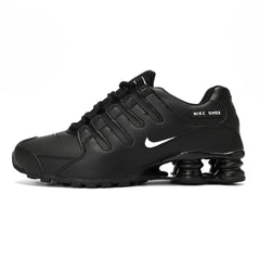 Nike Shox NZ Low-Top Sneakers