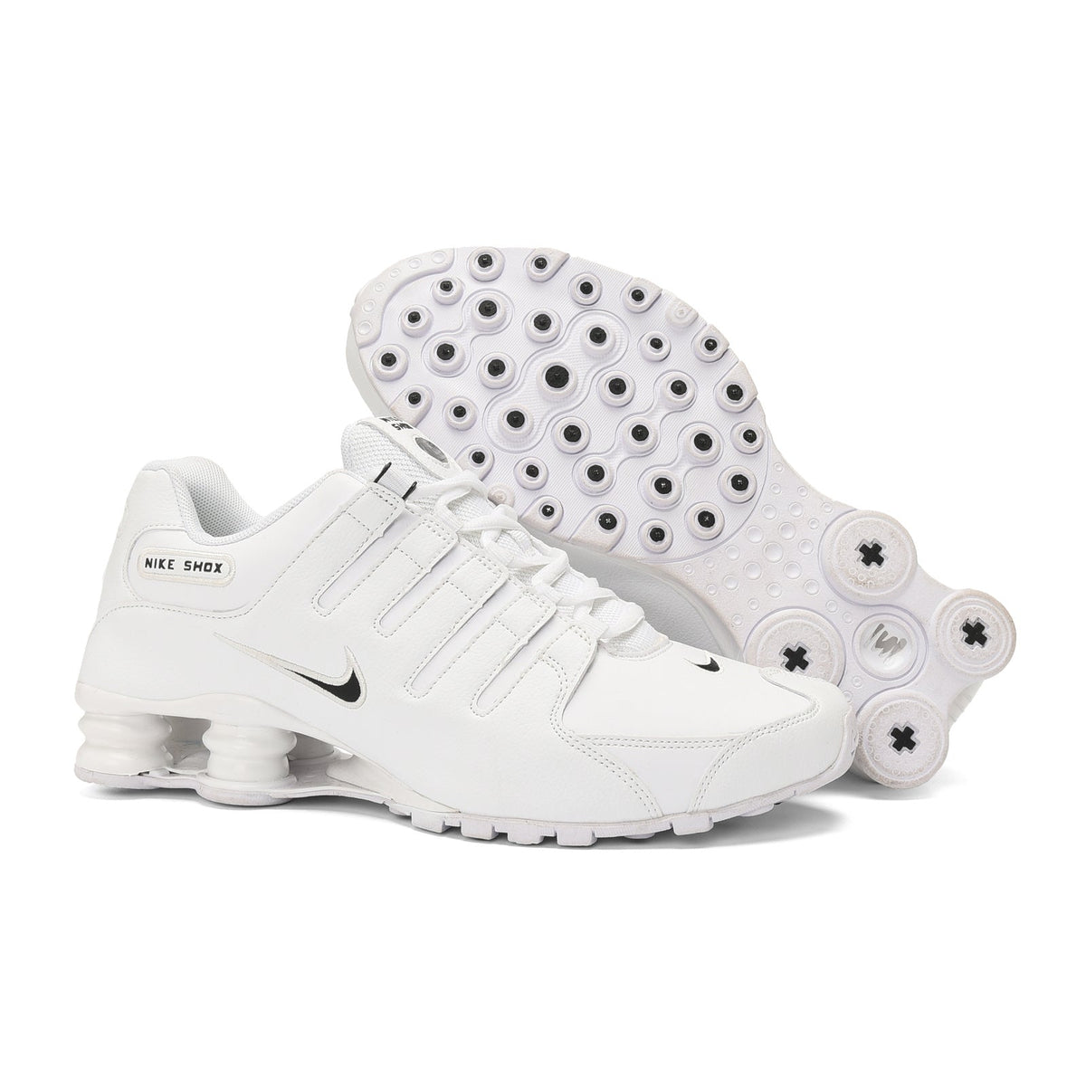 Nike Shox NZ Low-Top Sneakers