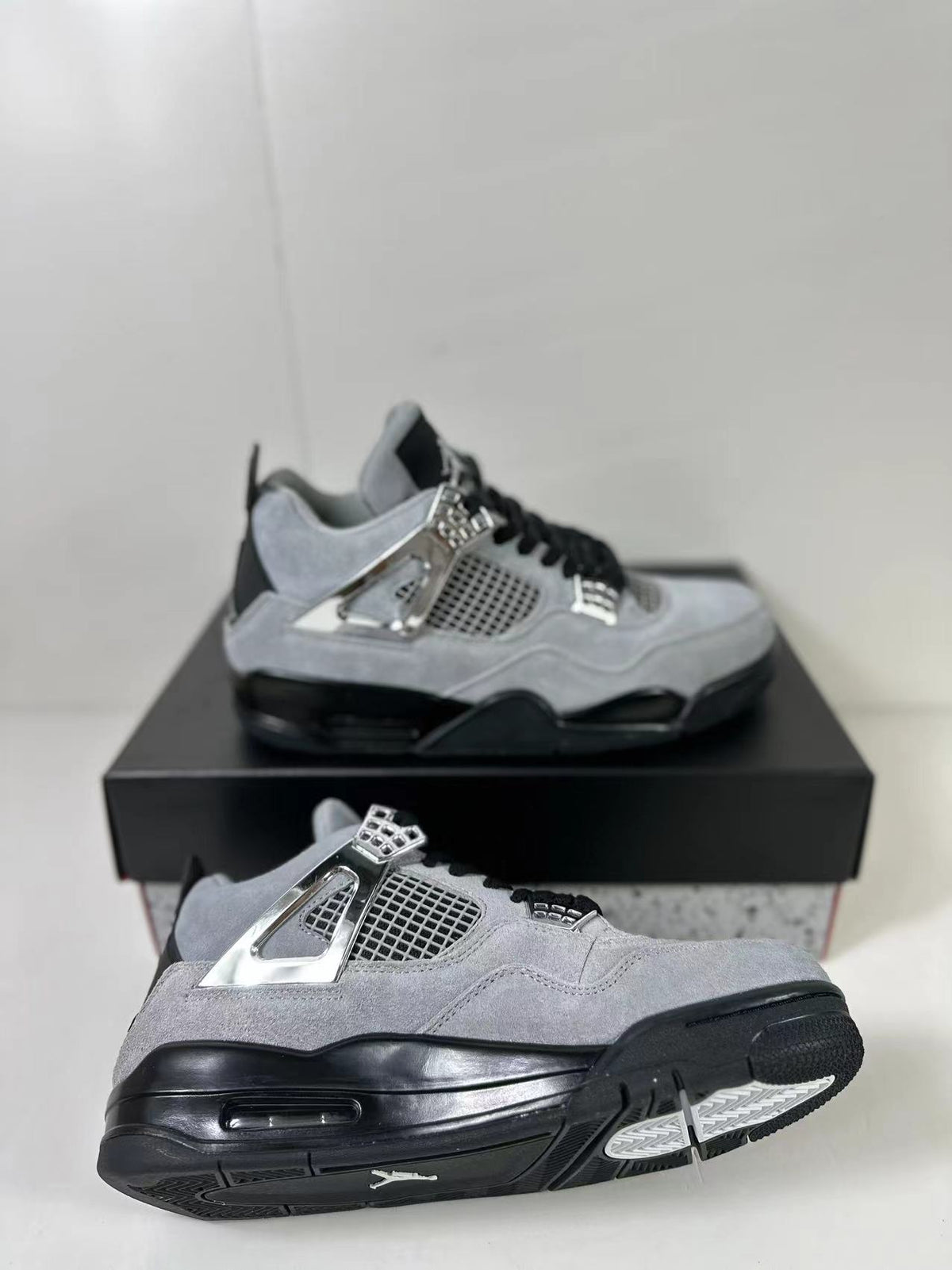 Jordan Air Jordan 4 Retro Gray Black Sneakers AQ9129-005