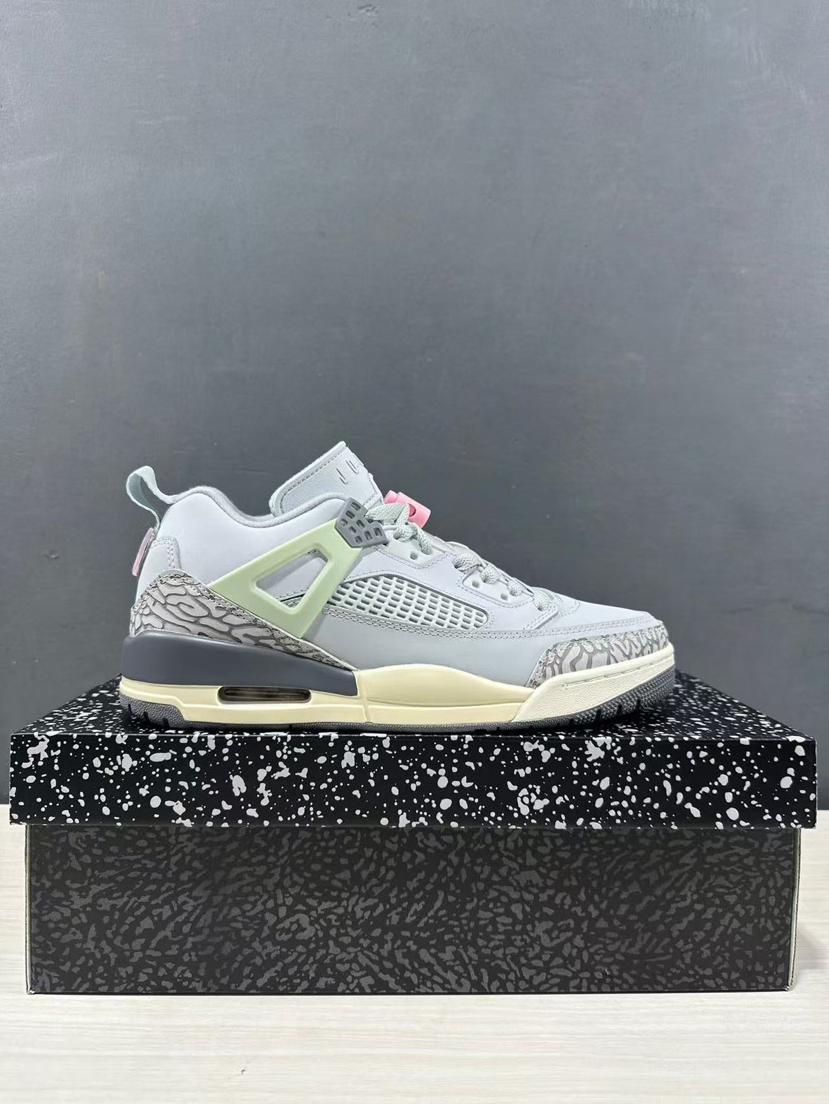 Jordan Spizike Low AJ 3.5 Gray White FQ1759-401