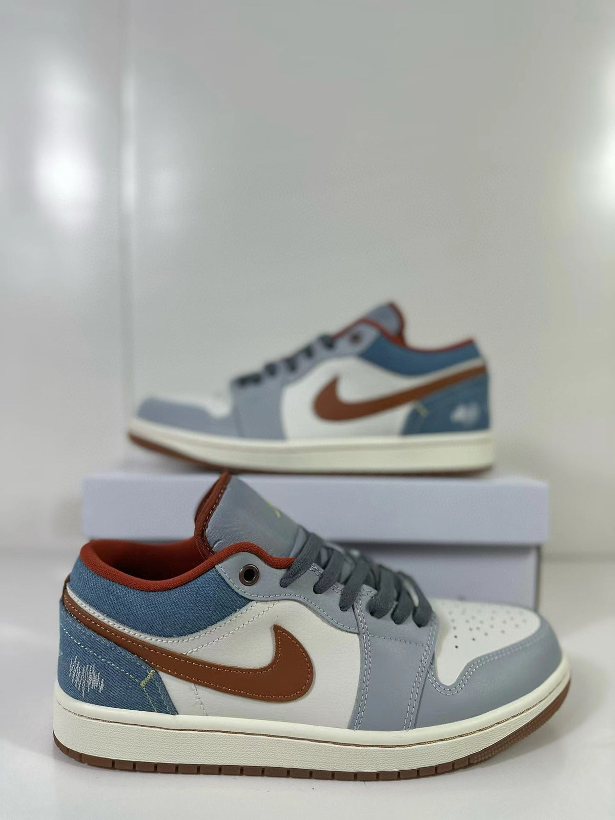 Jordan Air Jordan 1 Low Blue White FZ5045-019