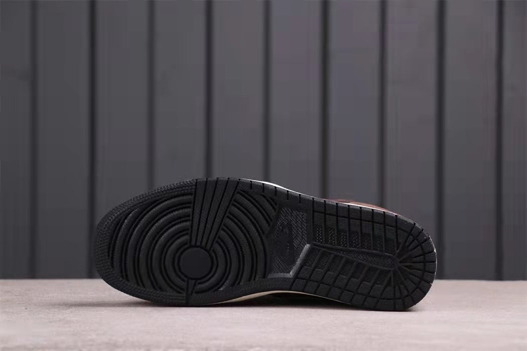 Jordan Air Jordan 1 Mid Brown Black DC7294-200