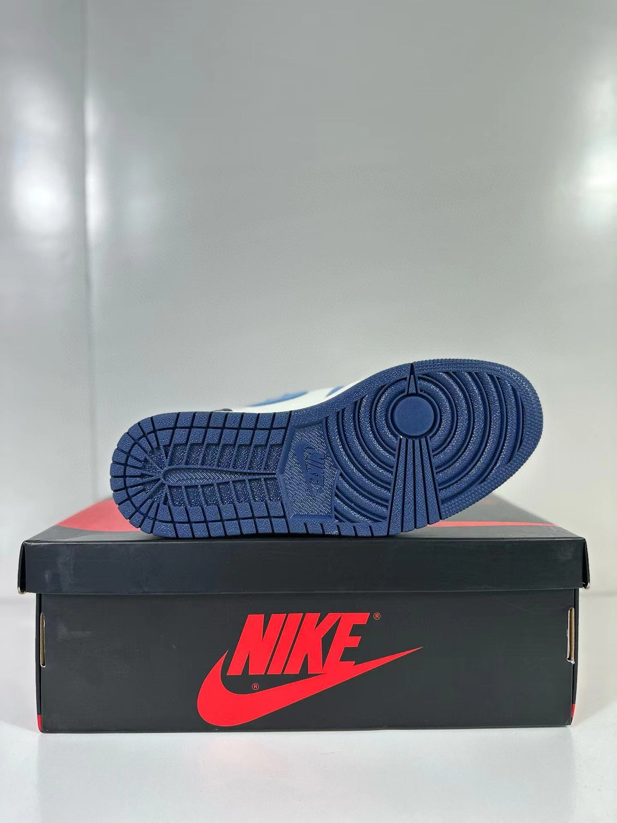 Jordan Air Jordan 1 High OG Blue White FD2596-400
