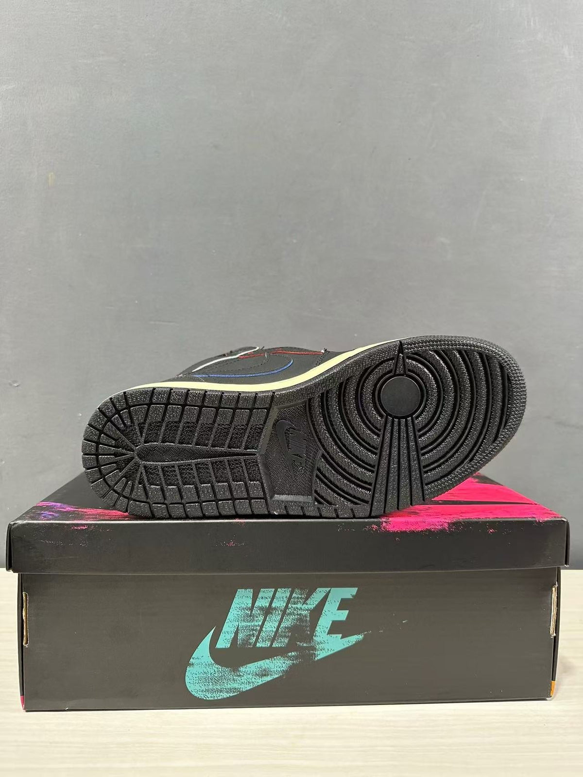 Jordan Air Jordan 1 High OG Black Muslin DZ5485-002