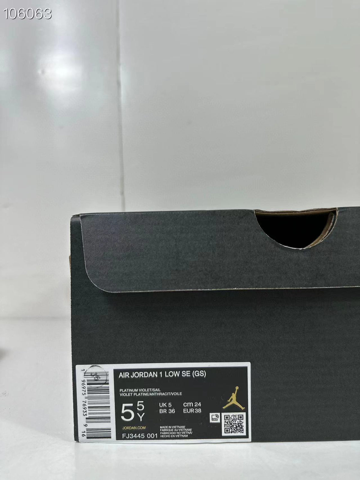 Jordan Air Jordan 1 Low SE GS Platinum Violet Sneakers FJ3445-001