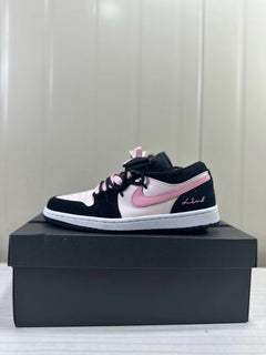Jordan Air Jordan 1 Low Black Pink GS DX4374-008