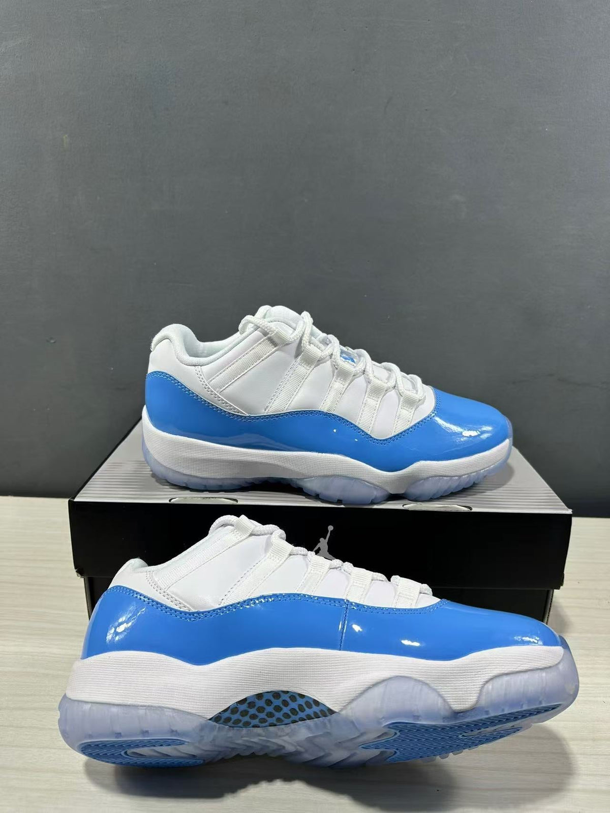 Jordan Air Jordan 11 Retro Low UNC Blue Sneakers FV5104-100