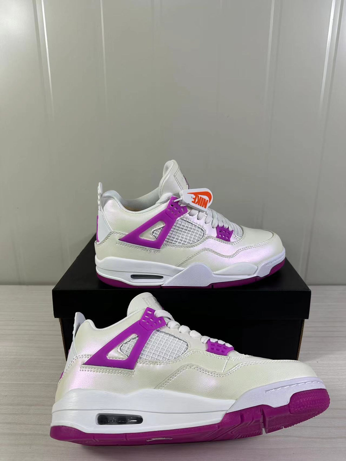 Jordan Air Jordan 4 Retro Hyper Violet Sneakers FQ1314-151