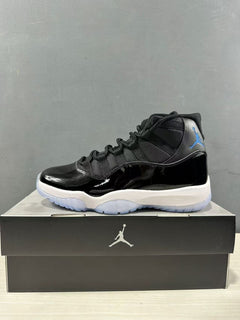 Jordan Air Jordan 11 Retro High Sneakers Black Blue CT8012-900