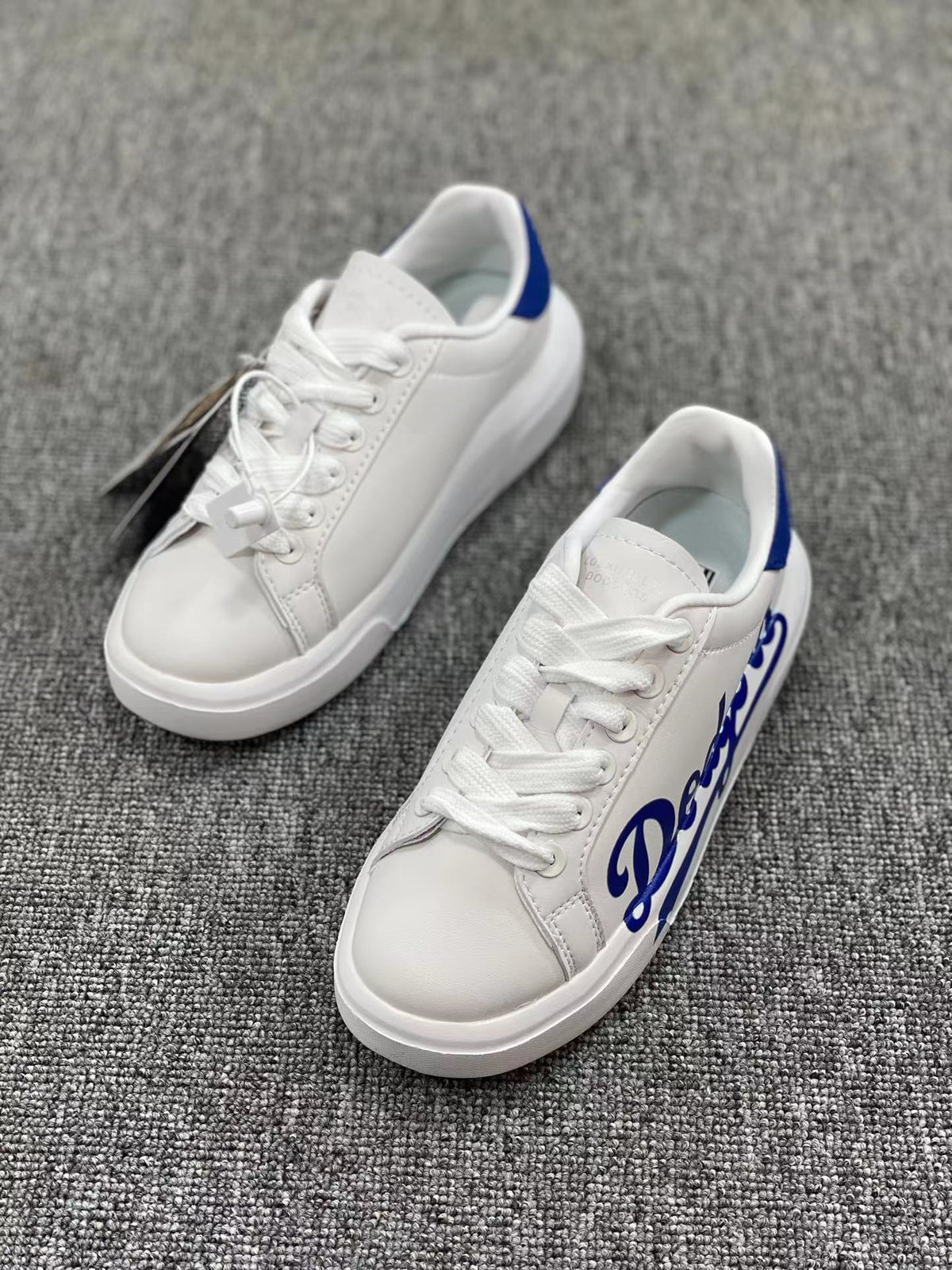 MLB Chunky Low-Top Sneakers in White