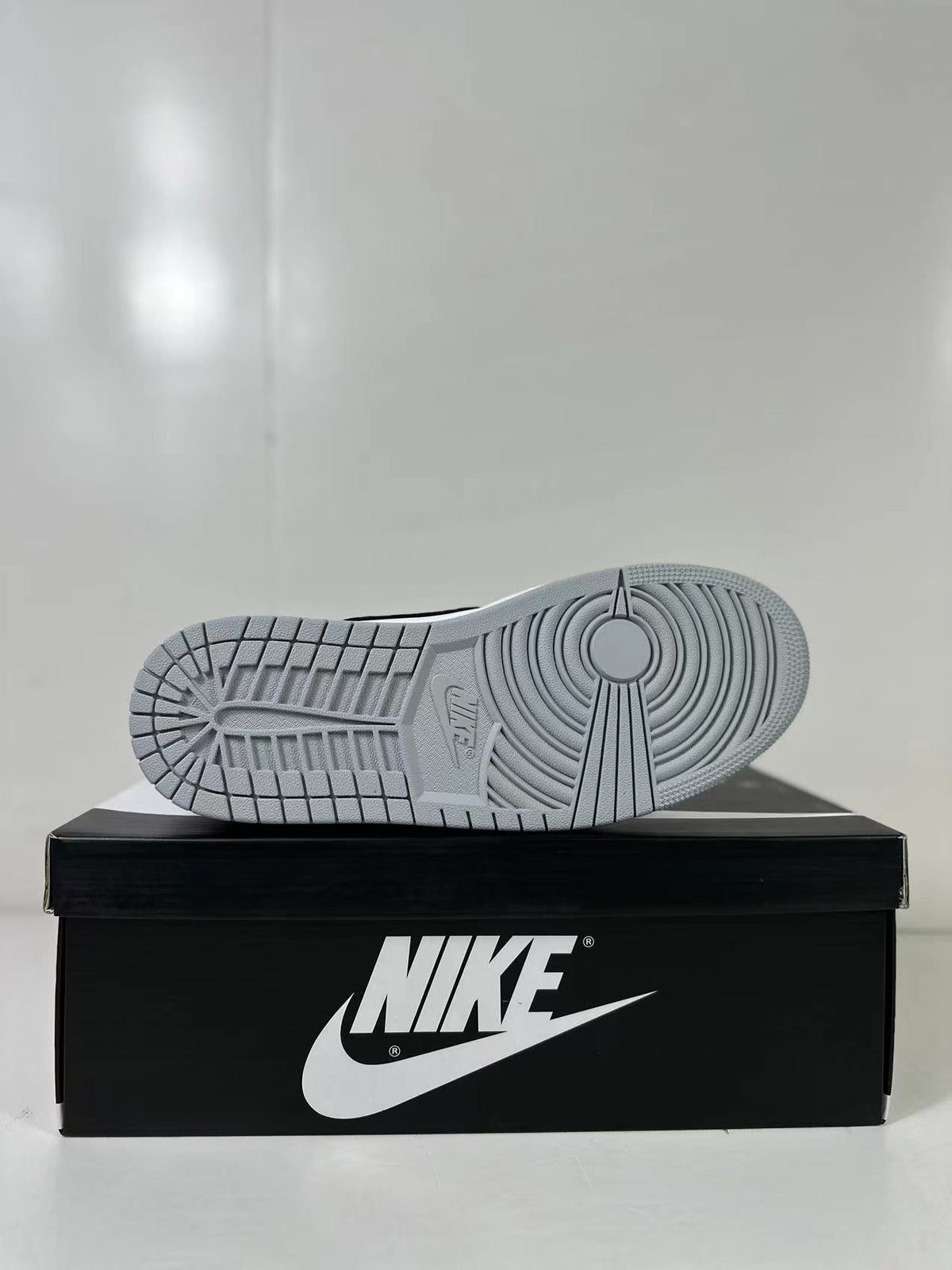 Jordan Air Jordan 1 Low OG Barons Sneakers Black Grey CZ0790-110