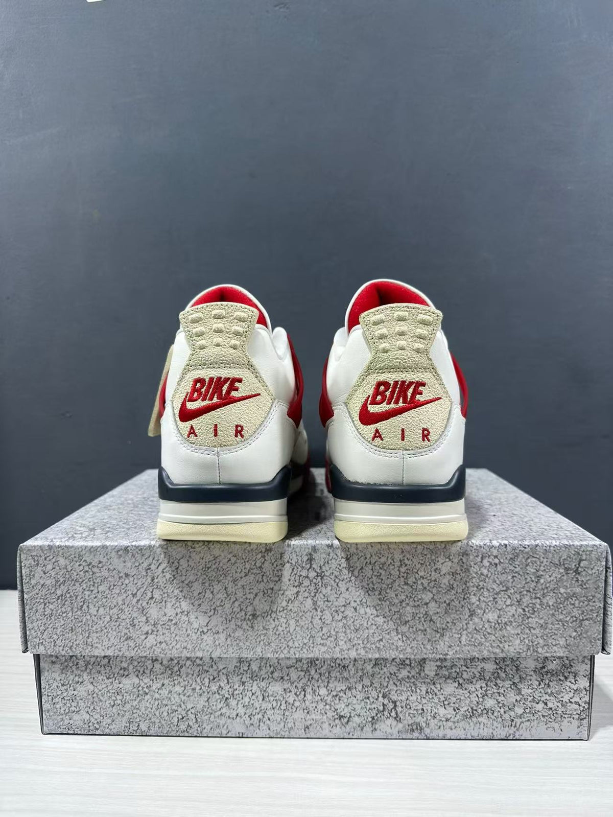 Jordan Air Jordan 4 Retro White Red Sneakers