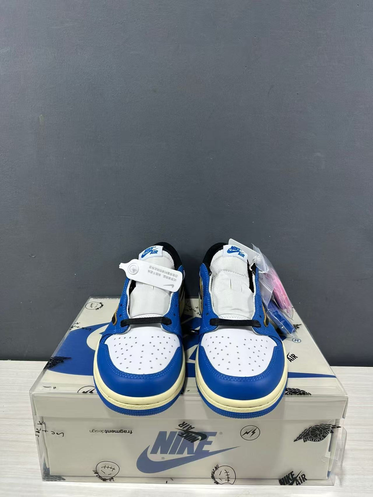 Jordan 1 Low Travis Scott Fragment Blue White DM7866-141