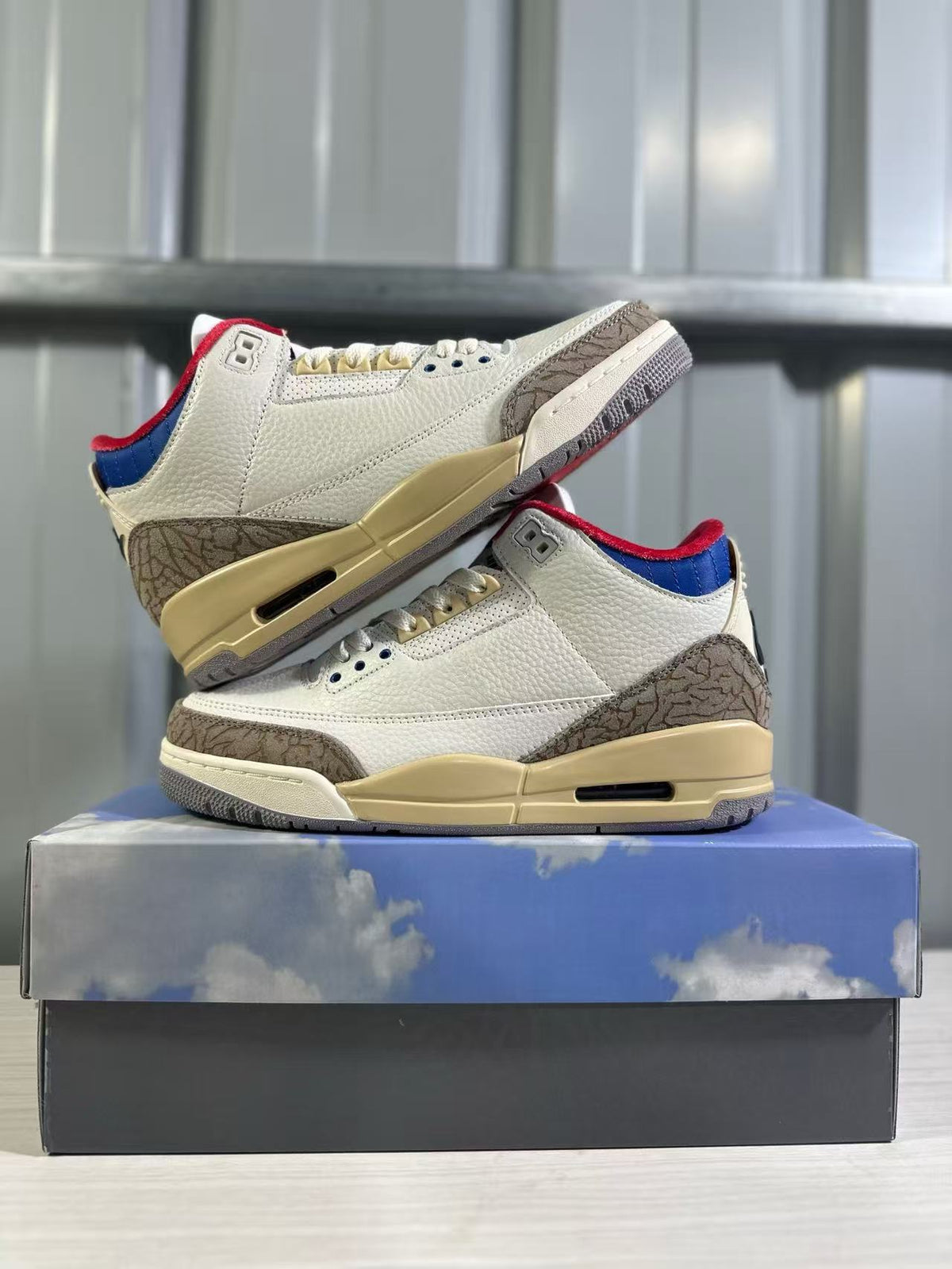 Jordan Air Jordan 3 Retro White Sport Royal Sneakers