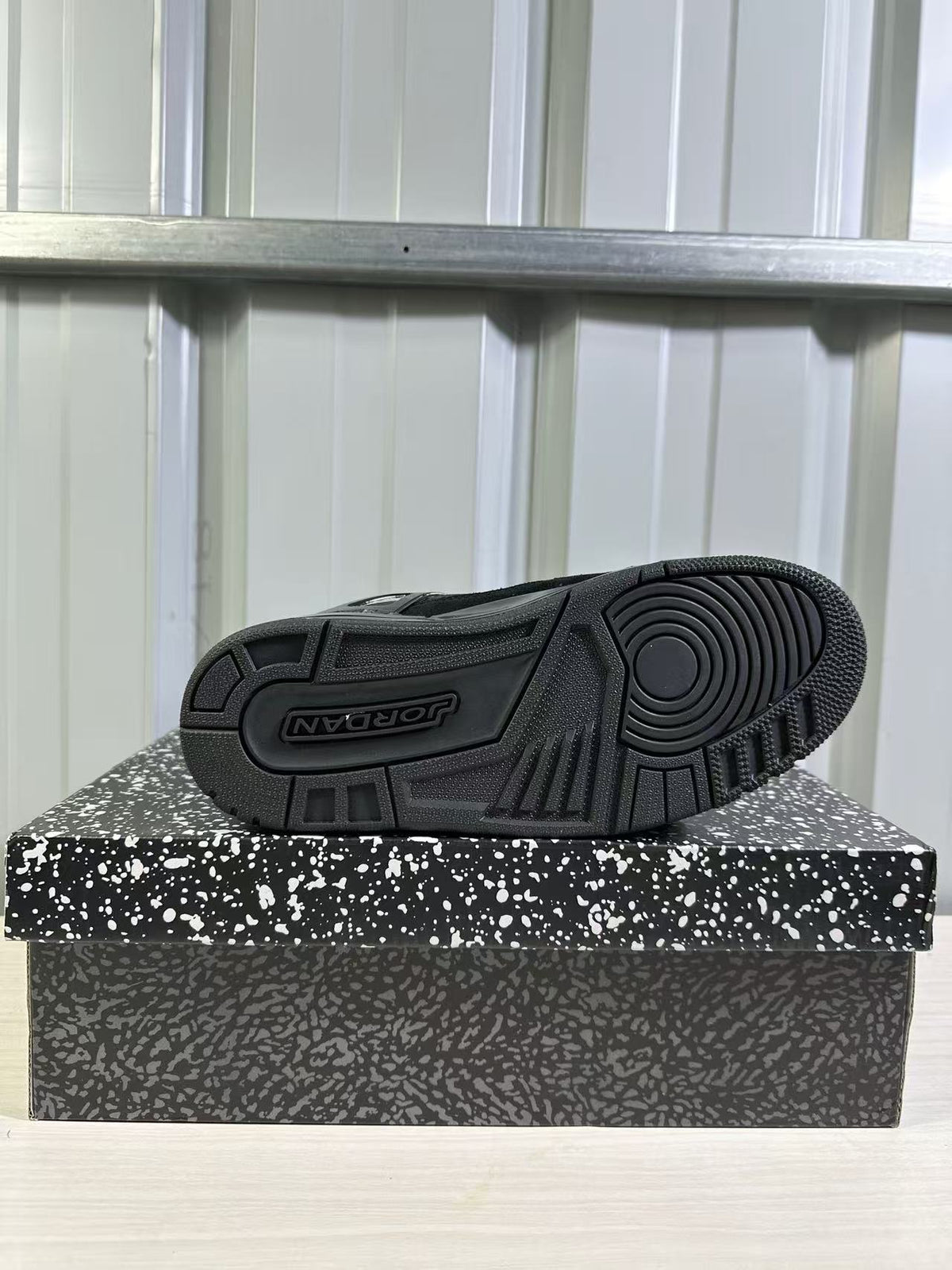 Jordan Spizike Low Black Sneakers FQ17