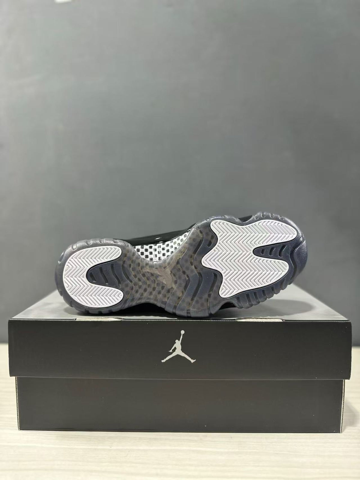 Comme des Garçons × Jordan Air Jordan 11 Black Sneakers