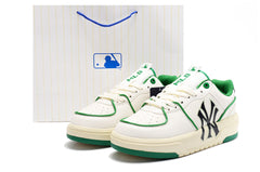 MLB New York Yankees Low-Top Sneakers, White and Green