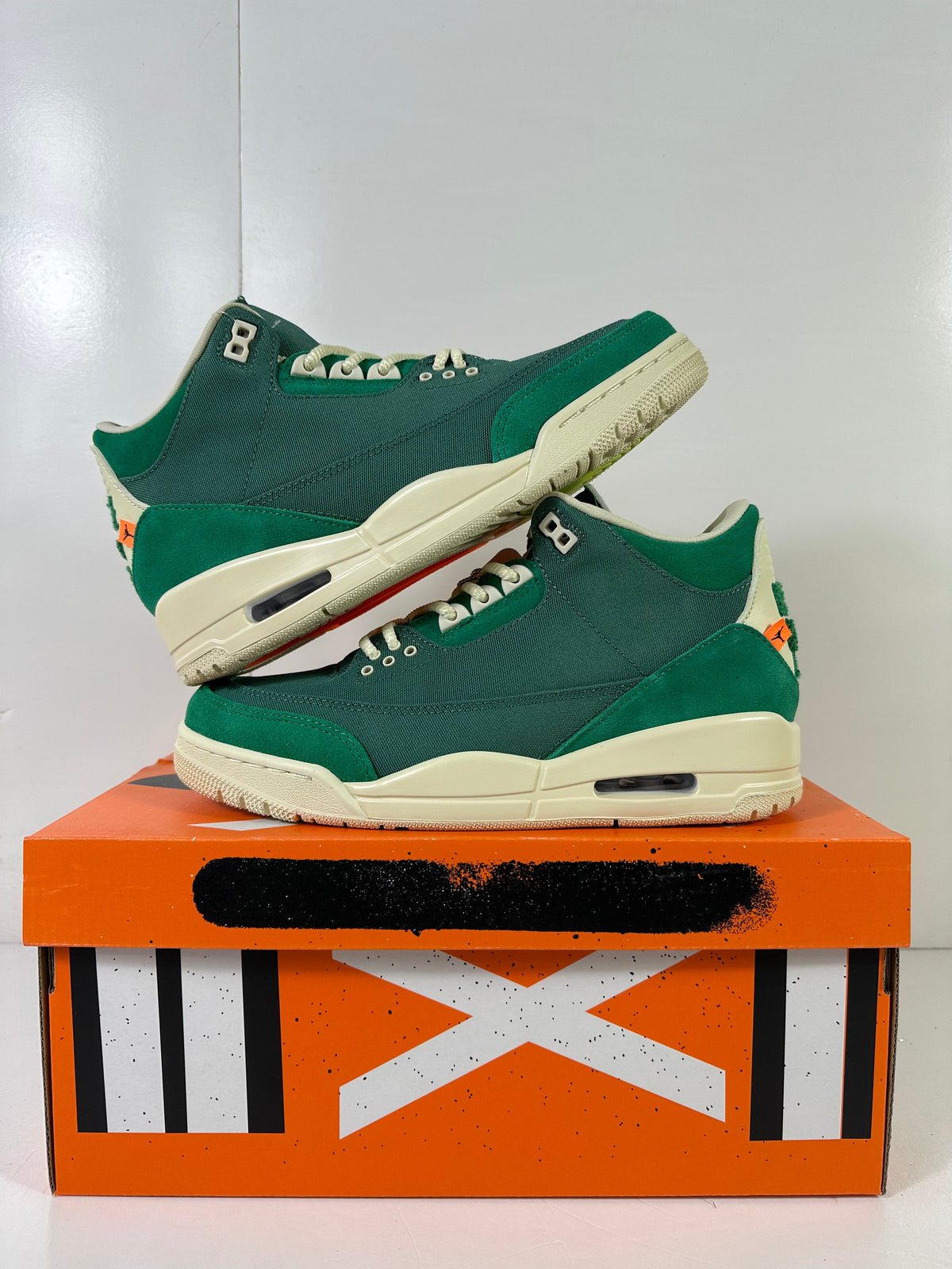 Jordan Air Jordan 3 Retro Bicoastal Green Sneakers FZ7974-300