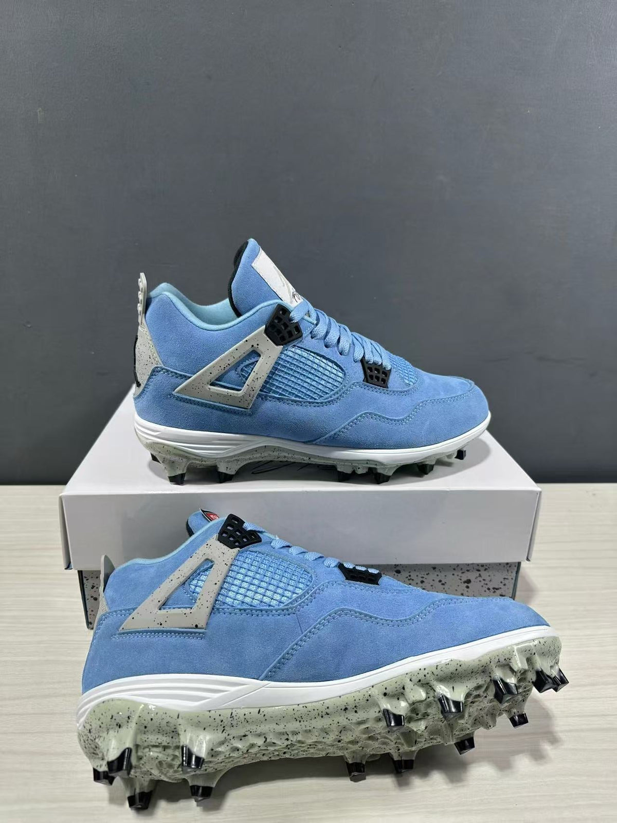 Jordan Air Jordan 4 University Blue Cleats CT8572-400