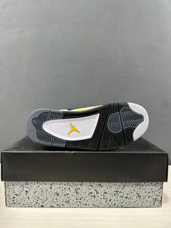 Jordan Air Jordan 4 Retro White Yellow Black Sneakers IO2468-102
