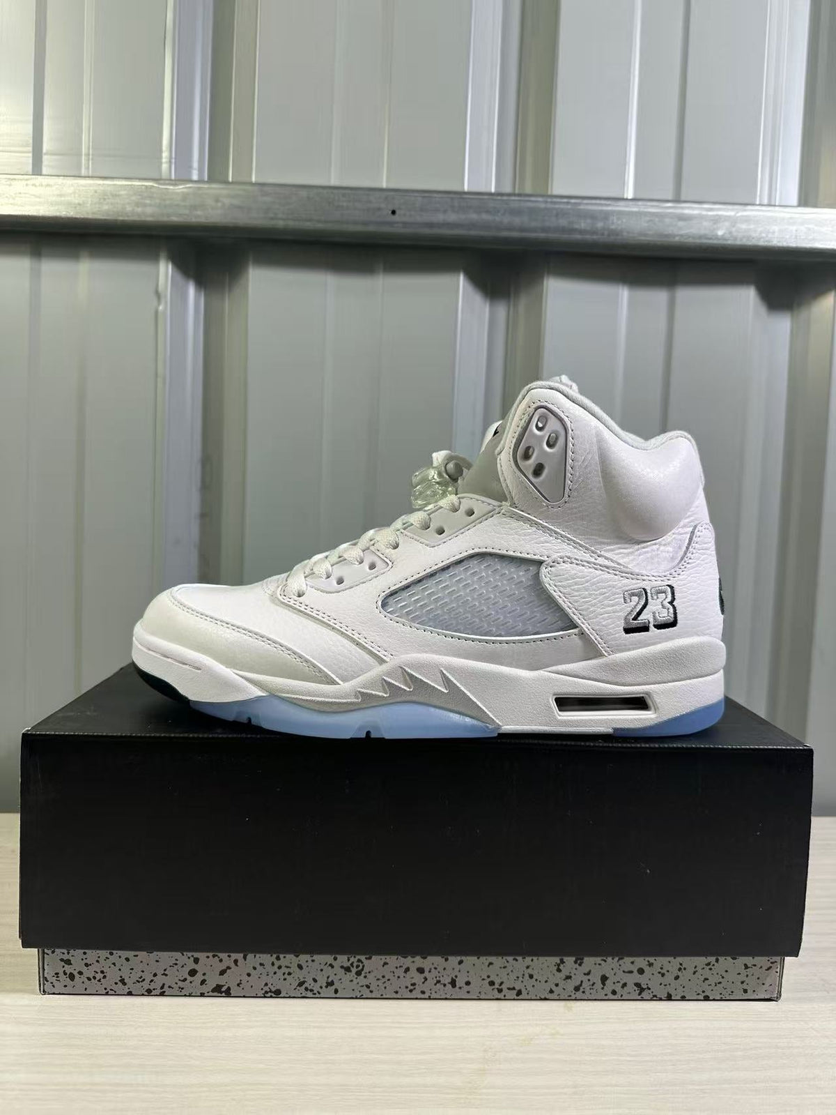 Air Jordan 5 White Silver Sneakers HQ7978-103