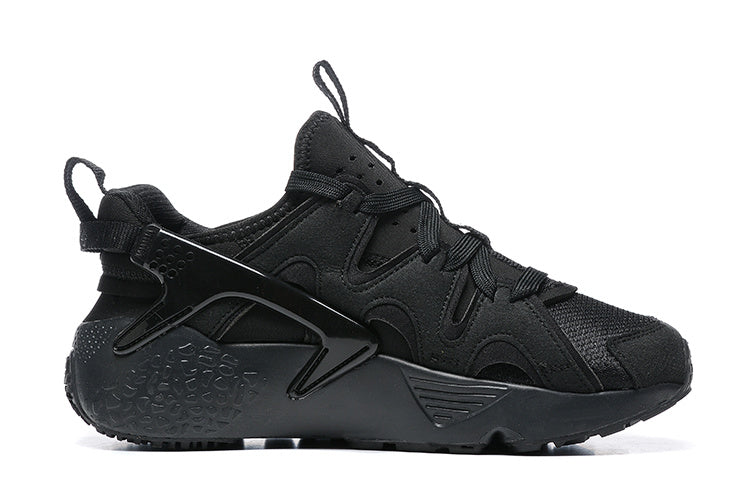 Nike Air Huarache Black Sneakers