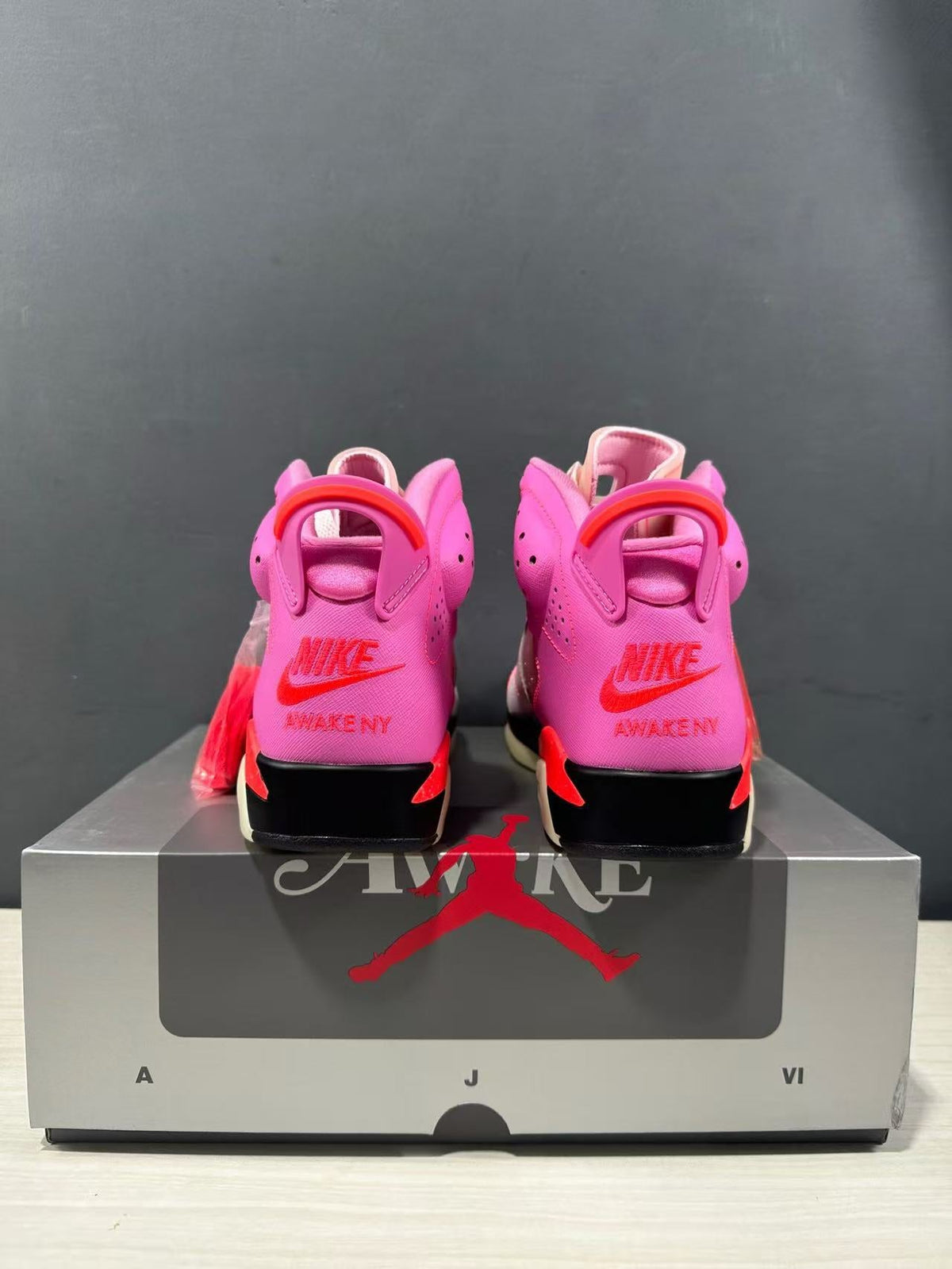 Jordan x Awake NY Air Jordan 6 Retro SP Pink Sneakers IQ5706-600