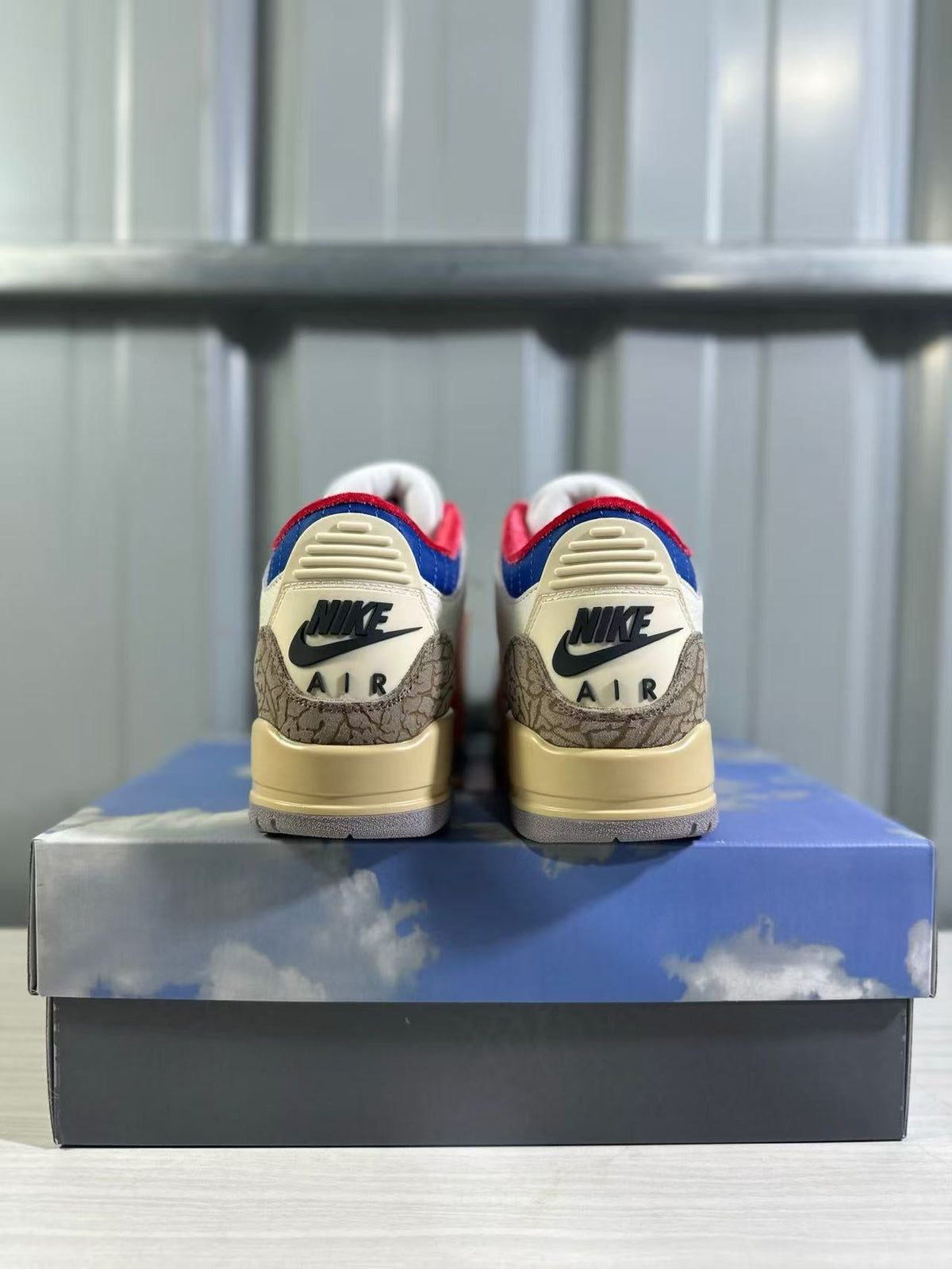 Jordan Air Jordan 3 Retro White Sport Royal Sneakers