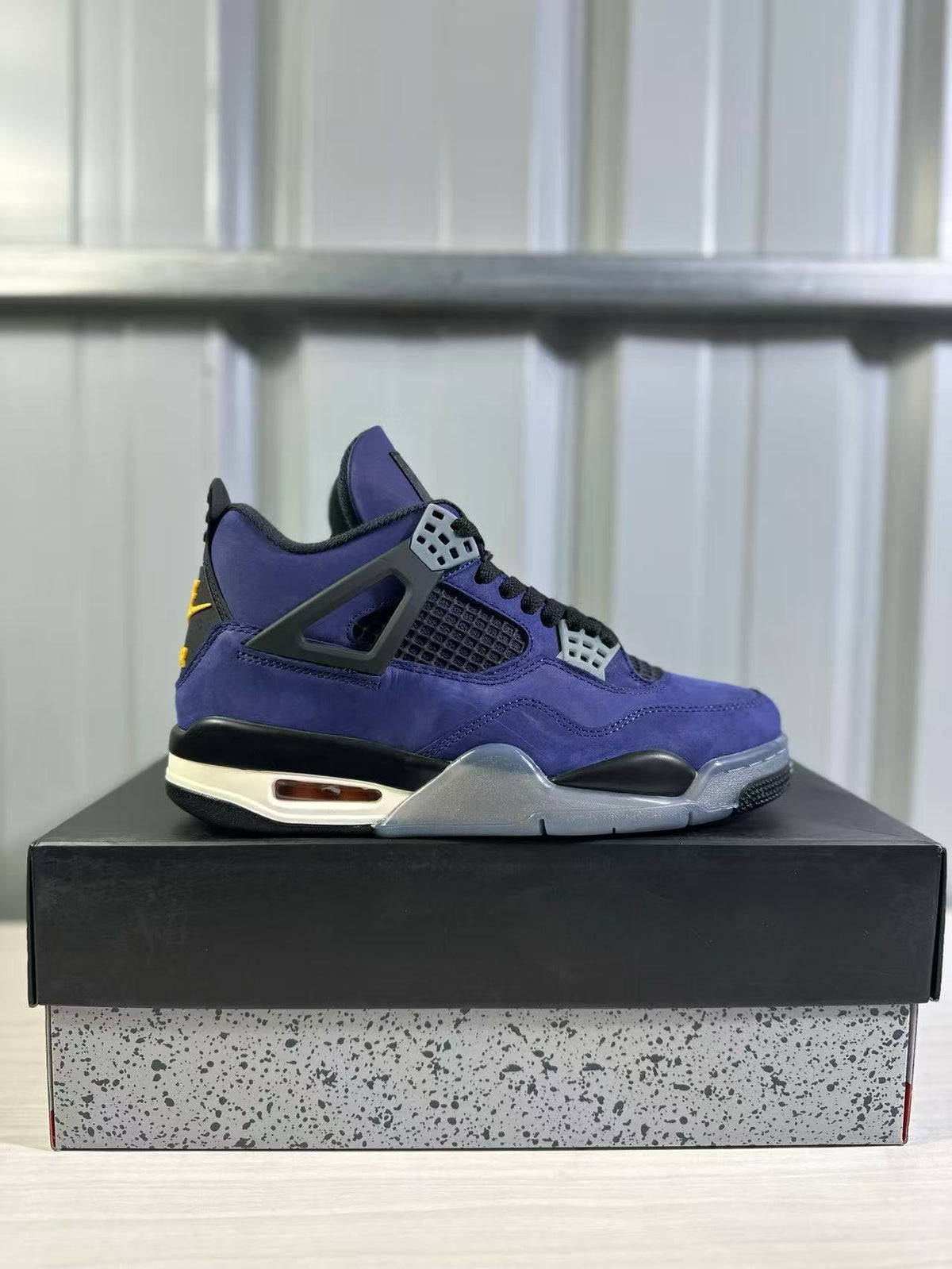 Jordan Air Jordan 4 Retro Lakers Purple Gold FV5029-500